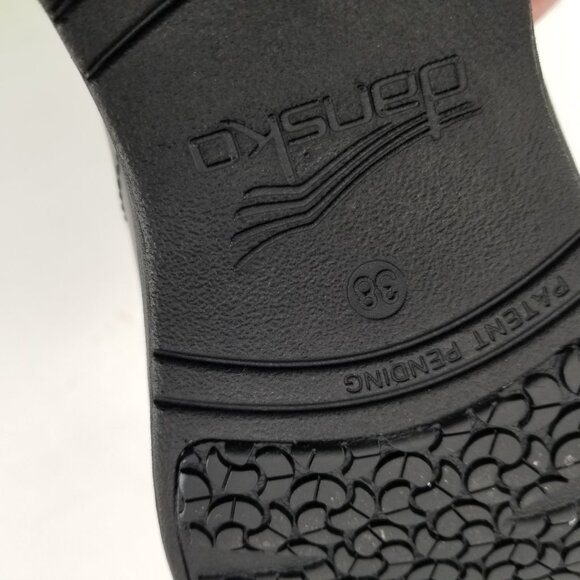 Dansko XP 2.0 Women's Clogs Black Nursing Waterproof Pull Up 36 Wide - Picture 9 of 10